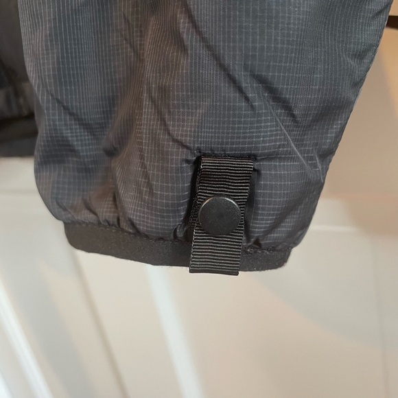 Black The North Face coat - Picture 5 of 5